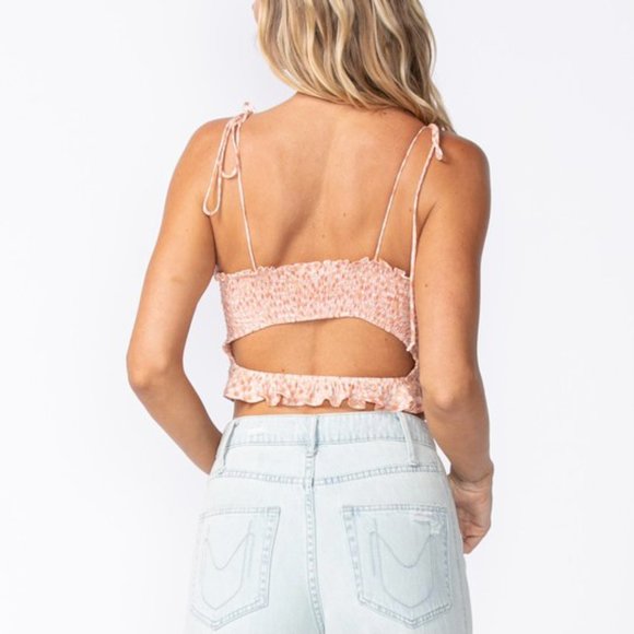 ❌SOLD OUT❌ GETAWAY GIRL PINK CROP TOP - Picture 3 of 3